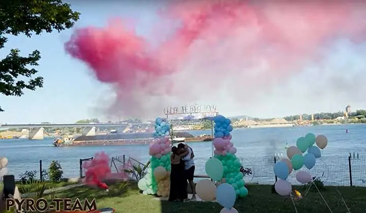 Gender reveal pirotehnika